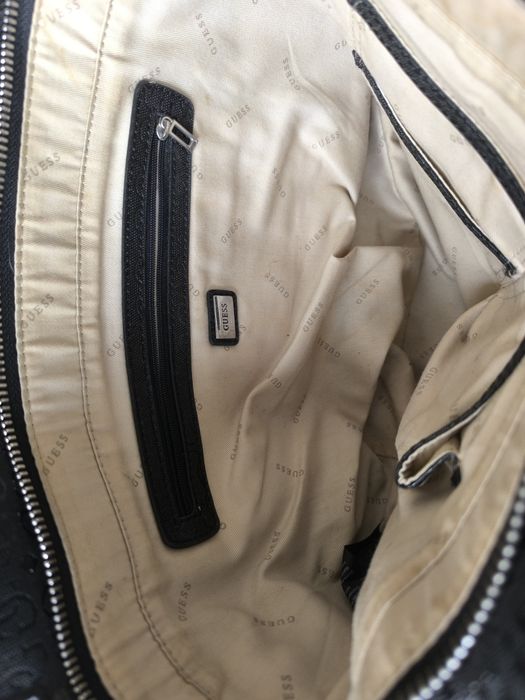 Чанта Guess оригинал