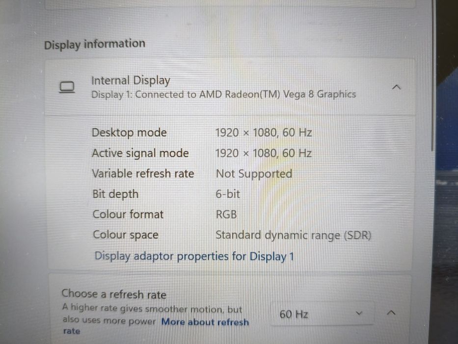 Лаптоп Dell Latitude 5495 - AMD Ryzen 5 PRO 2500U с видеокарта Radeon Vega Mobile Gfx