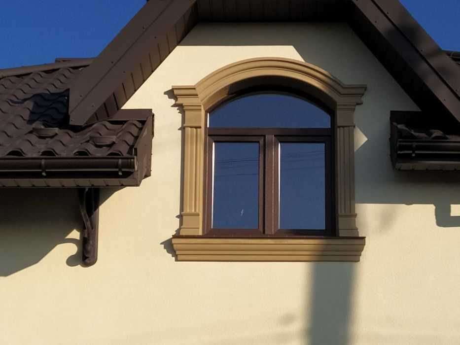 Decoratiuni fatade ncadramente, pervaze, coloane, panouri decorative.