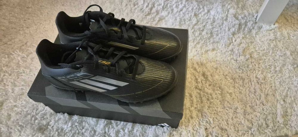 Стоножки  Adidas FT50 Club TF, цвят: черен-въг,  номер: 39 1/3