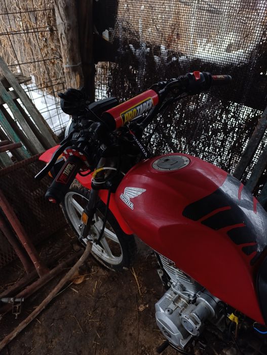 Продам мотоцикл 250cc