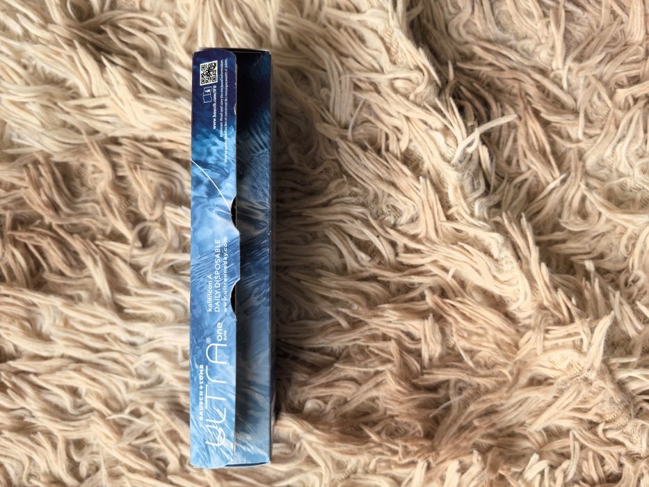 Vând lentile de contact -2.5 Ultra Bausch+Lomb, 30 lentile,