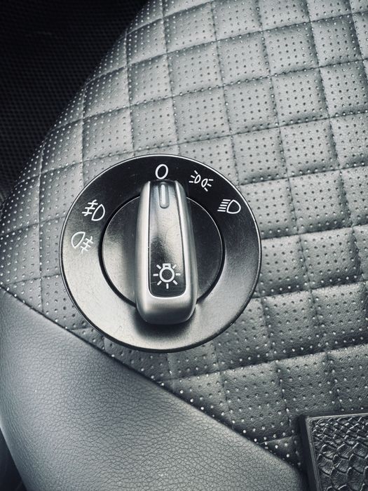 Переключатель света, фар с ПТФ VAG