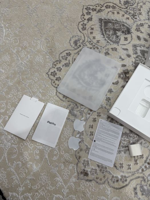 Продам iPad Pro 12.9