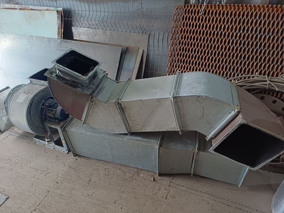 Продается  вытяжной