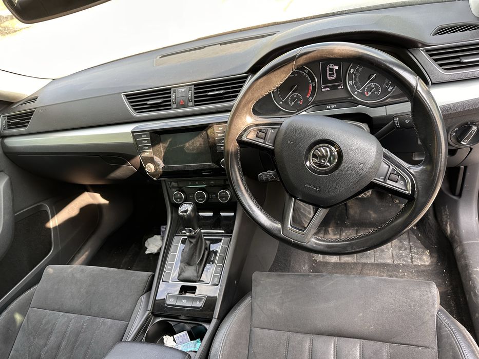Шкода супърб 2.0тди дсг на части / skoda superb 2.0tdi dsg