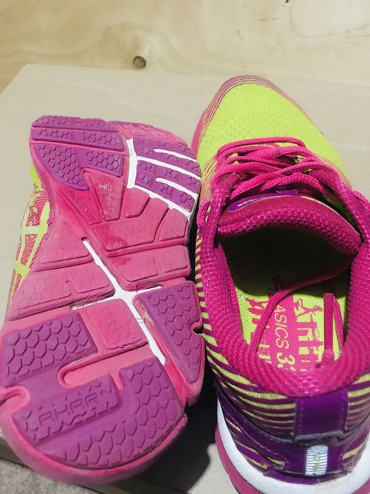 Кроссовки asics для фитнеса