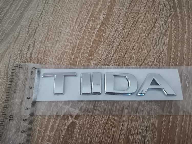 Надпис емблема лого Нисан Тийда Nissan TIIDA