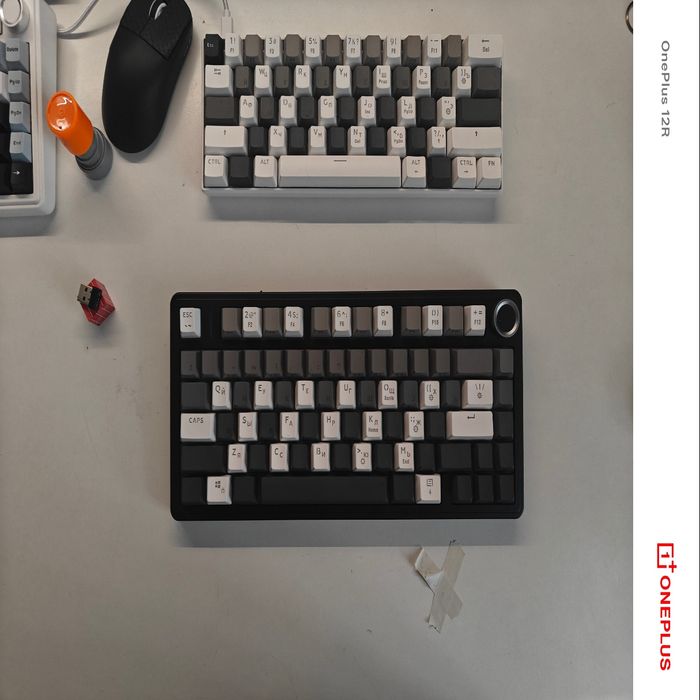 Aula F75 черный цвет