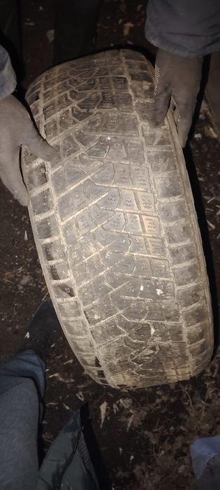 Продам 275/65 на 17