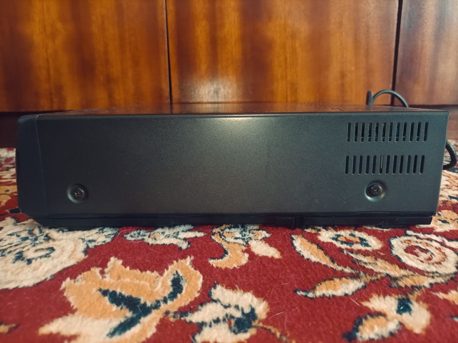 Продавам видео GoldStar VCP-4350W