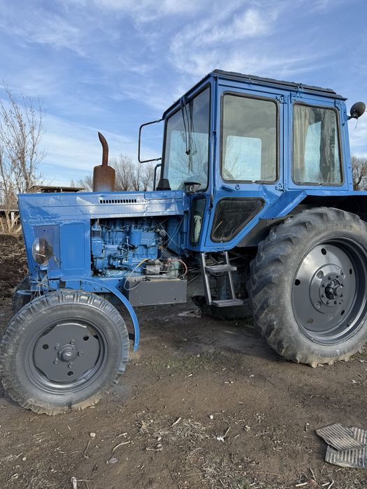 Трактор МТЗ-80                    .