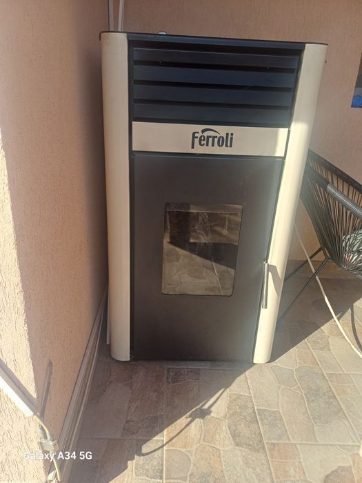 Termosemineu peleti Ferroli 32 kw