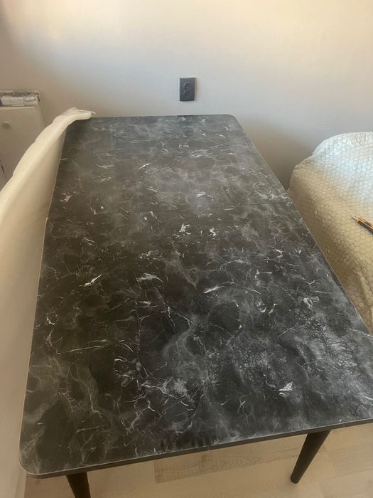 Нова трапезна маса !!!