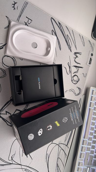 Logitech G Pro X superlight 2 magenta