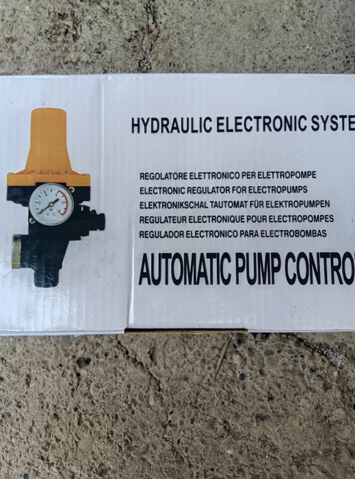 Presostat electronic pentru pompa de apă.