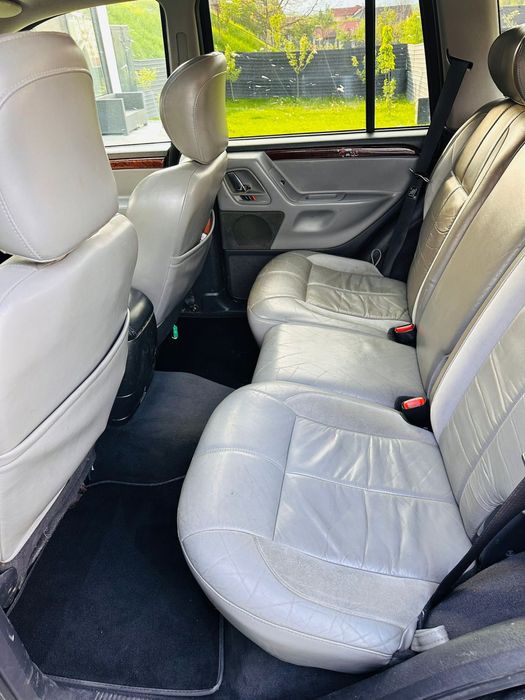 Jeep Grand Cherokee WJ 2.7 crd autoutilitara quadra drive