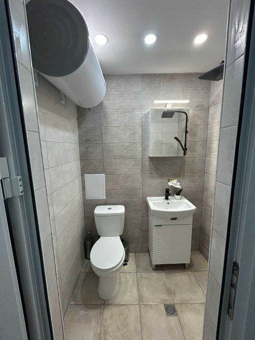 Продавам двустаен апартамент в гр. Перник кв. Изток