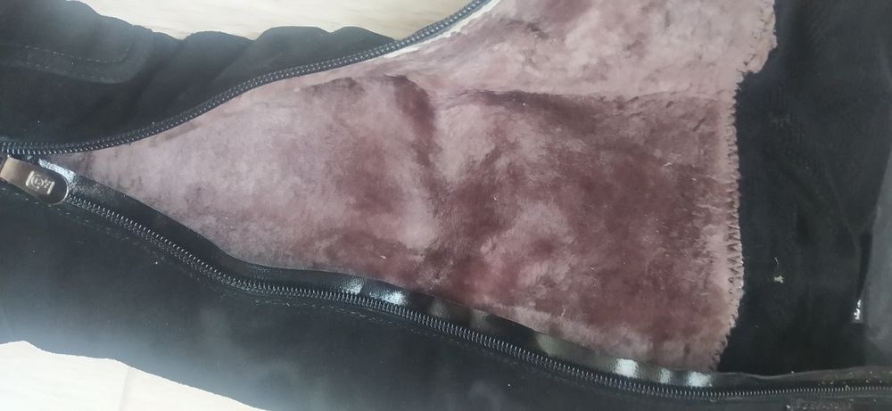 Продам зимние сапоги