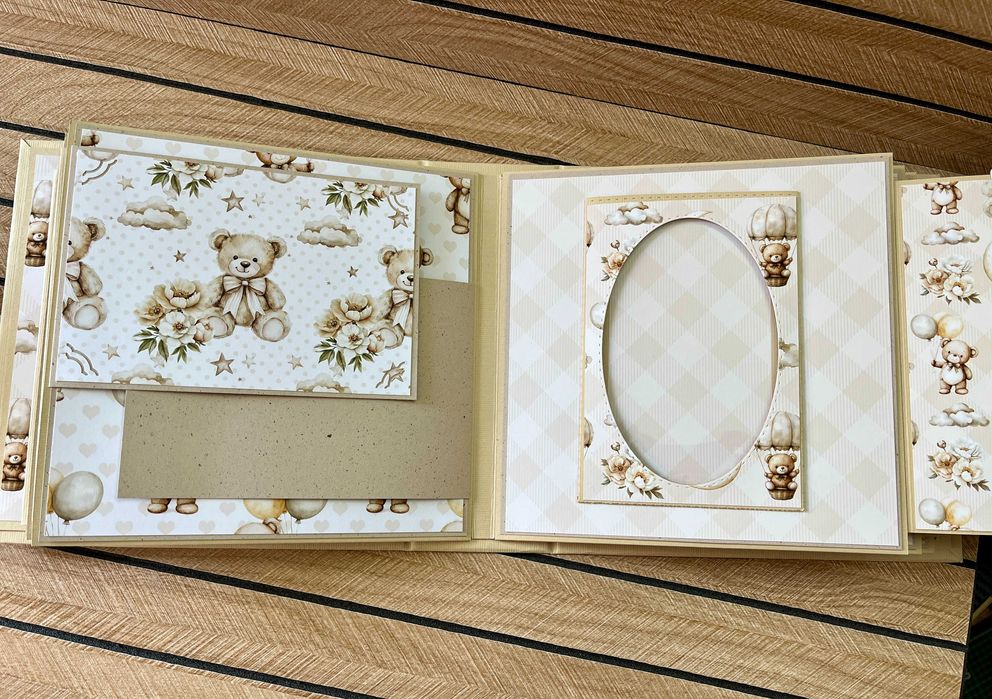 Бебешки албум за момче с мечета в бежово