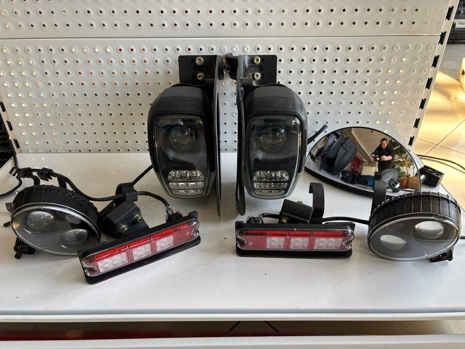 Kit Original Lumină și Oglindă LINDE