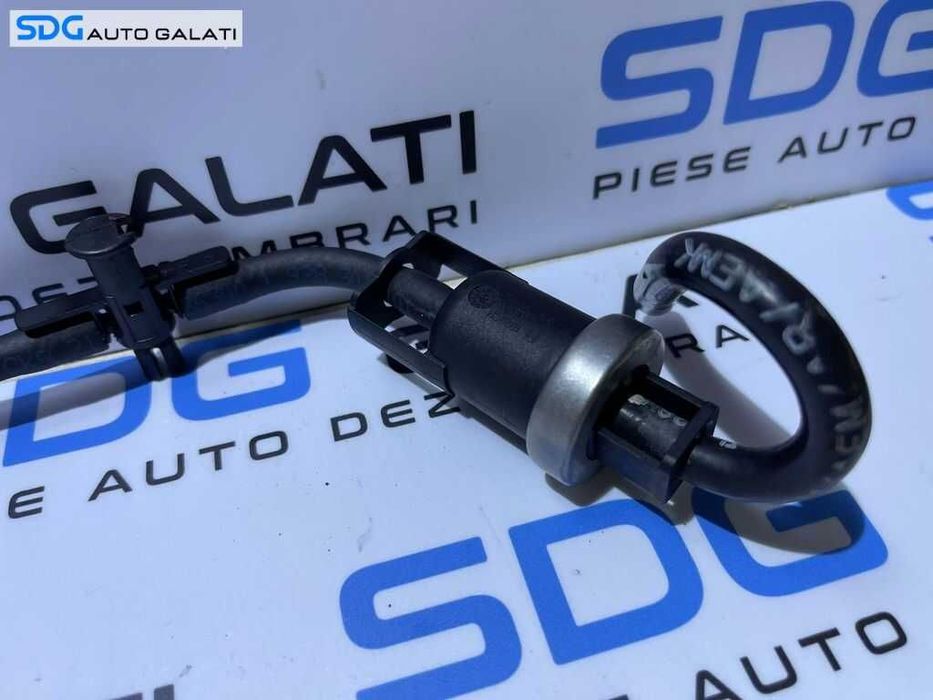 Rampa Retur Injectoare cu Supapa VW Golf PLUS 2.0 TDI CBDA CBDB CBDC 2004 - 2008 Cod 03L130235K