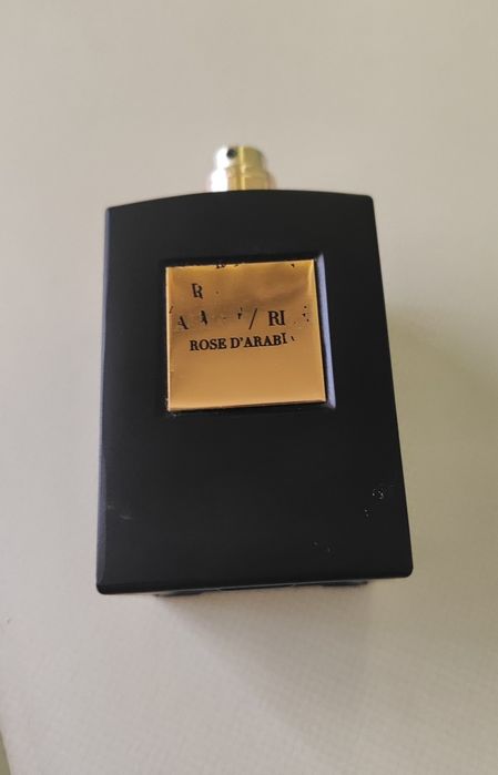 Дамски парфюм Armani prive rose d'arabie