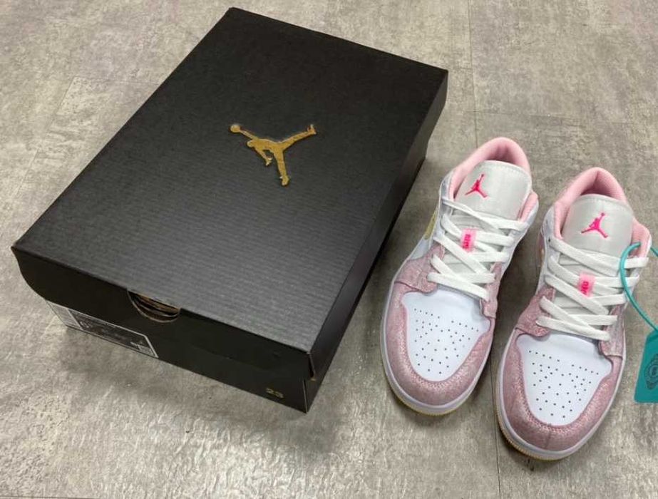 Дамски маратонки Nike Air Max Jordan low налични 39 номер