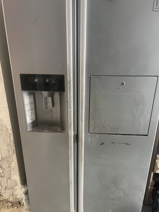 Продам холодильник двух камерный