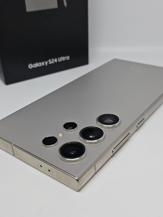ГАРАНЦИЯ  Samsung Galaxy S24 Ultra 5G  256Gb/12Ram Titanium Gray