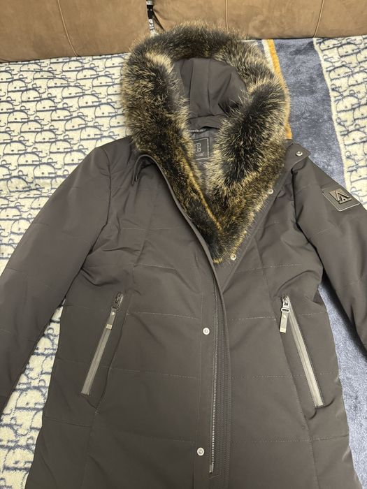 Продам куртку зимнюю