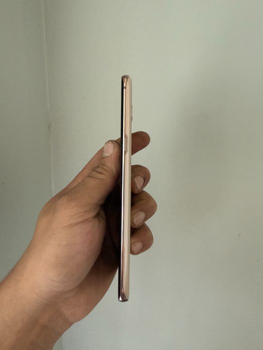 Samsung s 10 5ji plus zapchaska