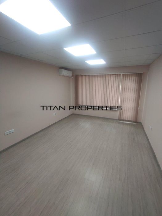 Продава се Офис в Бургас, Възраждане - 100 кв.м за 1550 €/кв.м - Снимка #1