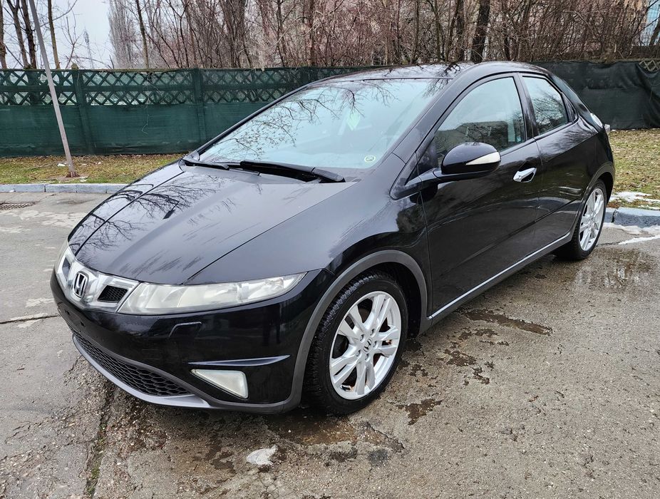 Honda Civic 1.8 i-Vtec 140 cp EURO 5