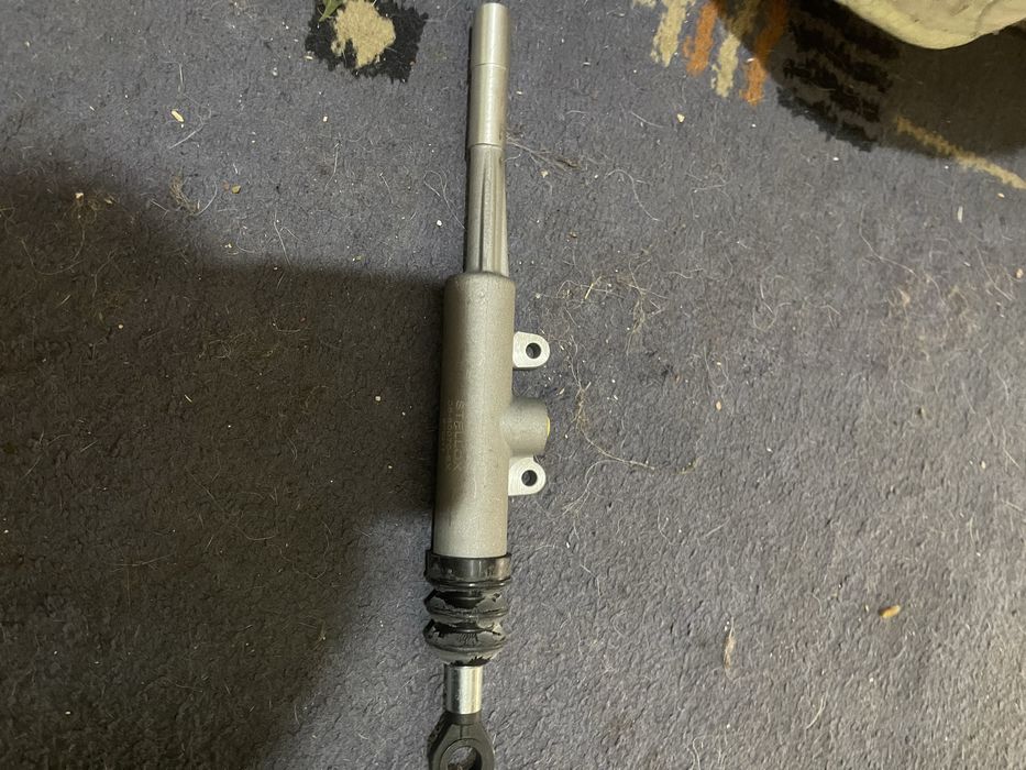 Запчасти на bmw e30