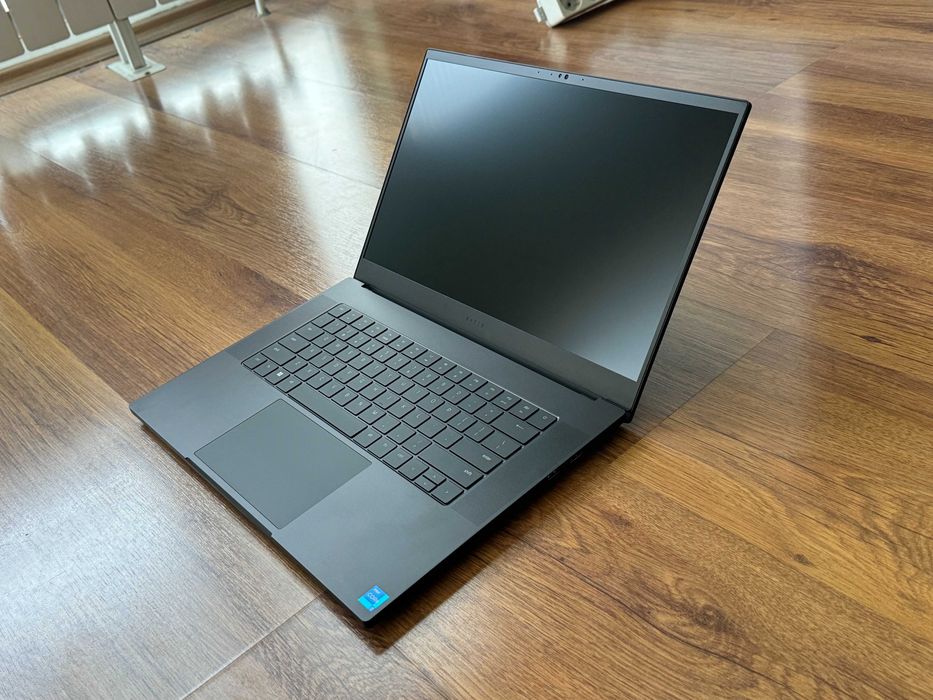 15.6' 2.5K 240Hz i7-13800H Razer Blade 32GB DDR5/1TB NVMe/Nvidia RTX 4070 8GB/Бат. 6ч