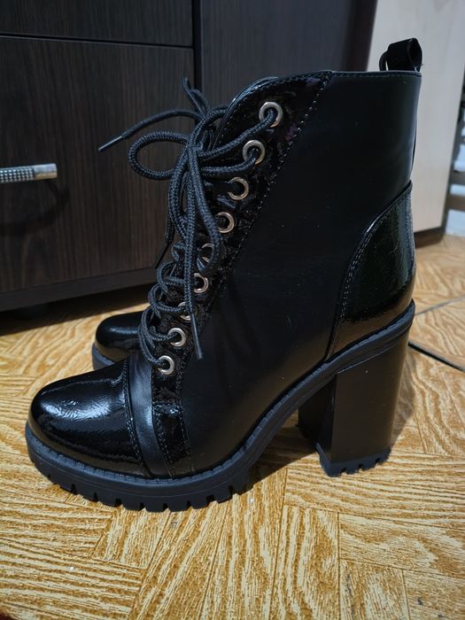 Botine îmblănite mărime 36