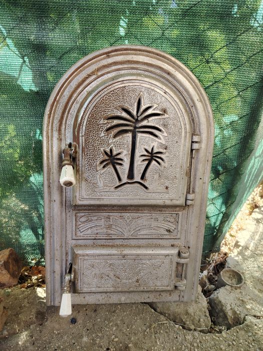 Ușa de sobă teracotă