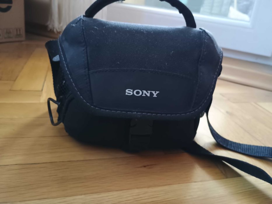 ***За без пари *** Фотоапарат Sony DSC H300