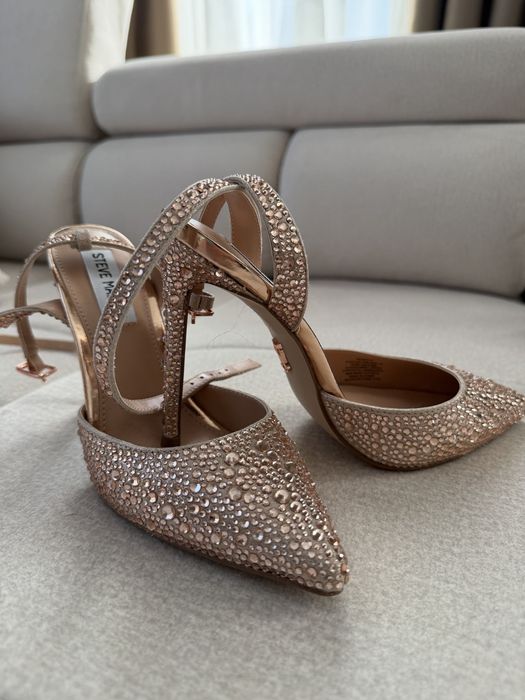 Обувки Steve Madden нови
