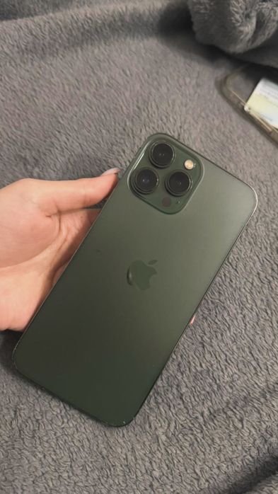 Продам Iphone 13 Pro Max