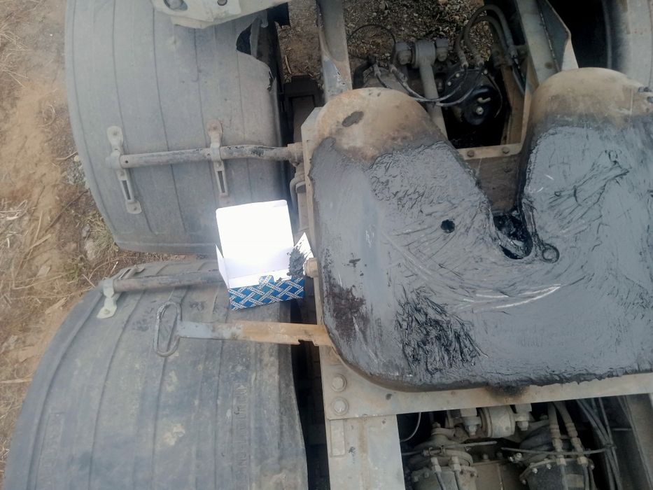 Продам седло на shacman Howo FAW