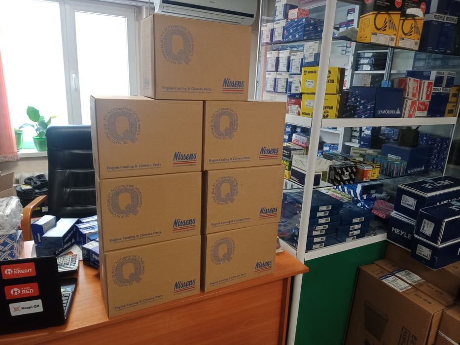 Радиатор печки на Мерседес