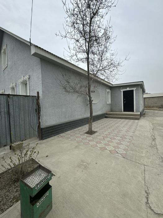 продается 5комнатный дом в городе