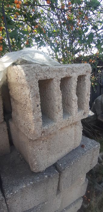 Bolțari mari din ciment 22x30x17