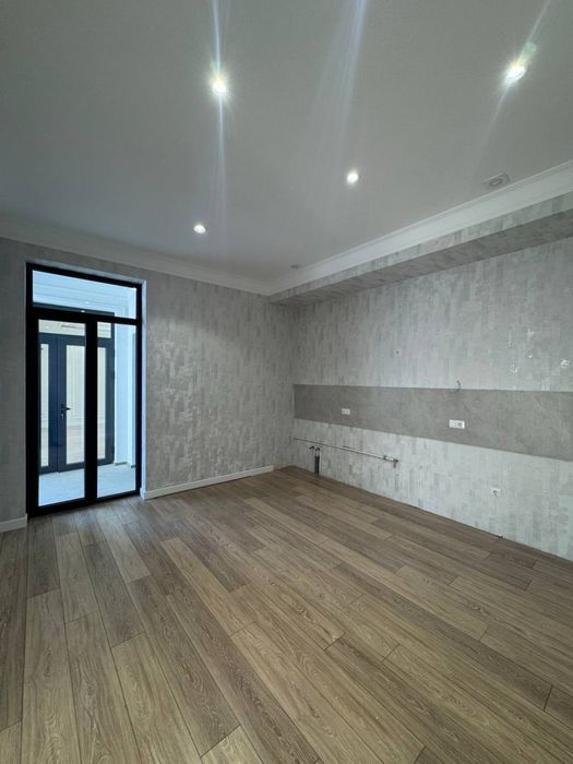 2,5 сотокли  енги хонадон сотилади