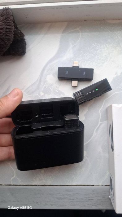 Microphone sotiladi yangi 4 marta ishlatilgan yangi