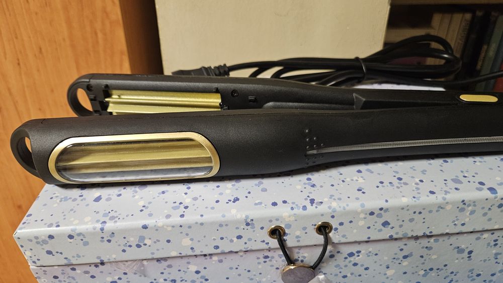 Маша за ситни къдрици