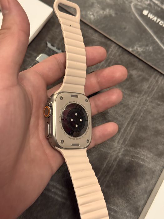 Apple watch ultra 49mm titanium