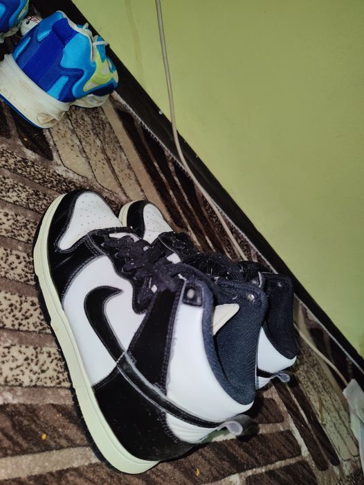 Adidași Nike mărime 37,5